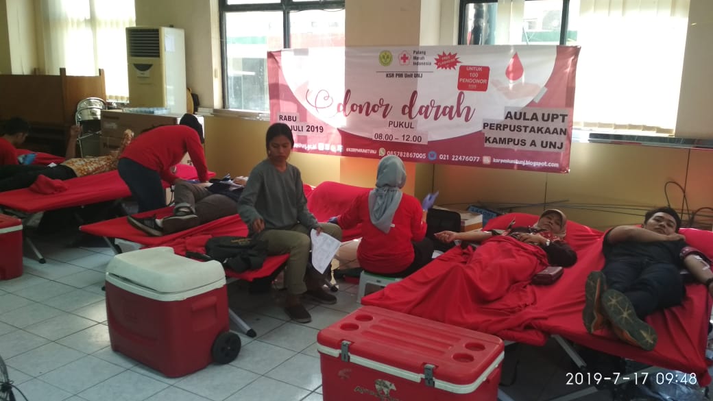 Kegiatan Donor Darah di Universitas Negeri Jakarta (UNJ)